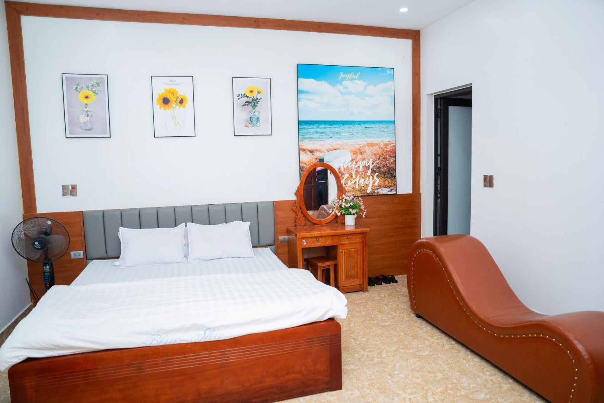 Phuong Hoa Hotel Uong Bi Exterior foto